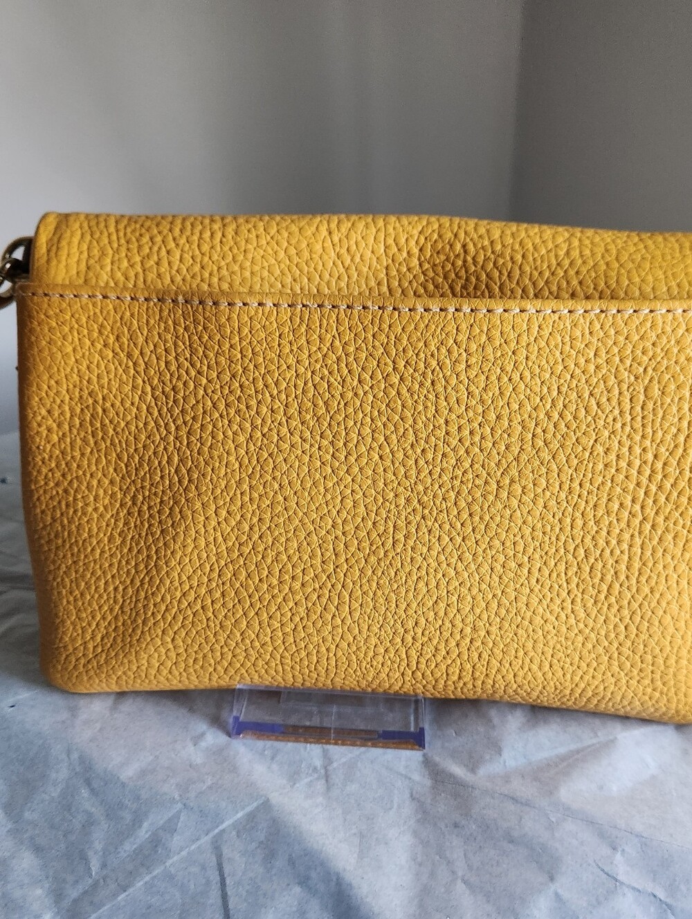 Dooney & Bourke Dandelion Pebble Leather Foldover Crossbody w/Wallet  EUC - Picture 9 of 9
